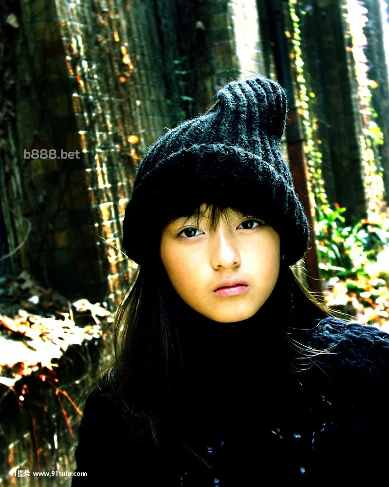 SF No.061 Moemi Tominaga(冨永萌美) UNDERAGE! [20P][占い師 写真]
